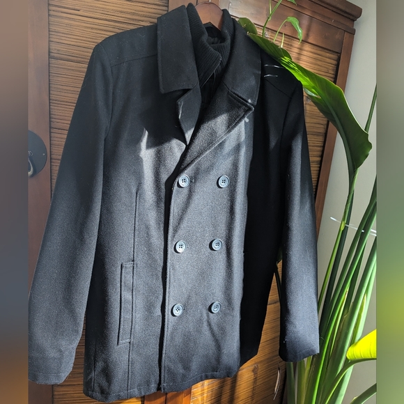 NWT Kenneth Cole Double-Breasted Bib Peacock - Black, size Medium - Picture 8 of 12